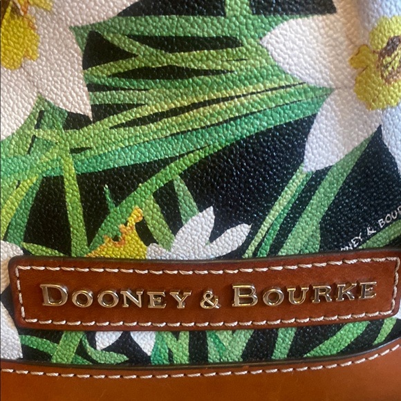 Dooney & Bourke Green and Brown Shoulder Bag with Floral Design - Picture 2 of 16
